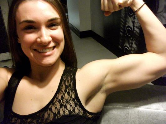 Chicas musculares al azar